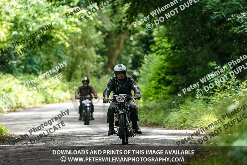 Vintage motorcycle club;eventdigitalimages;no limits trackdays;peter wileman photography;vintage motocycles;vmcc banbury run photographs